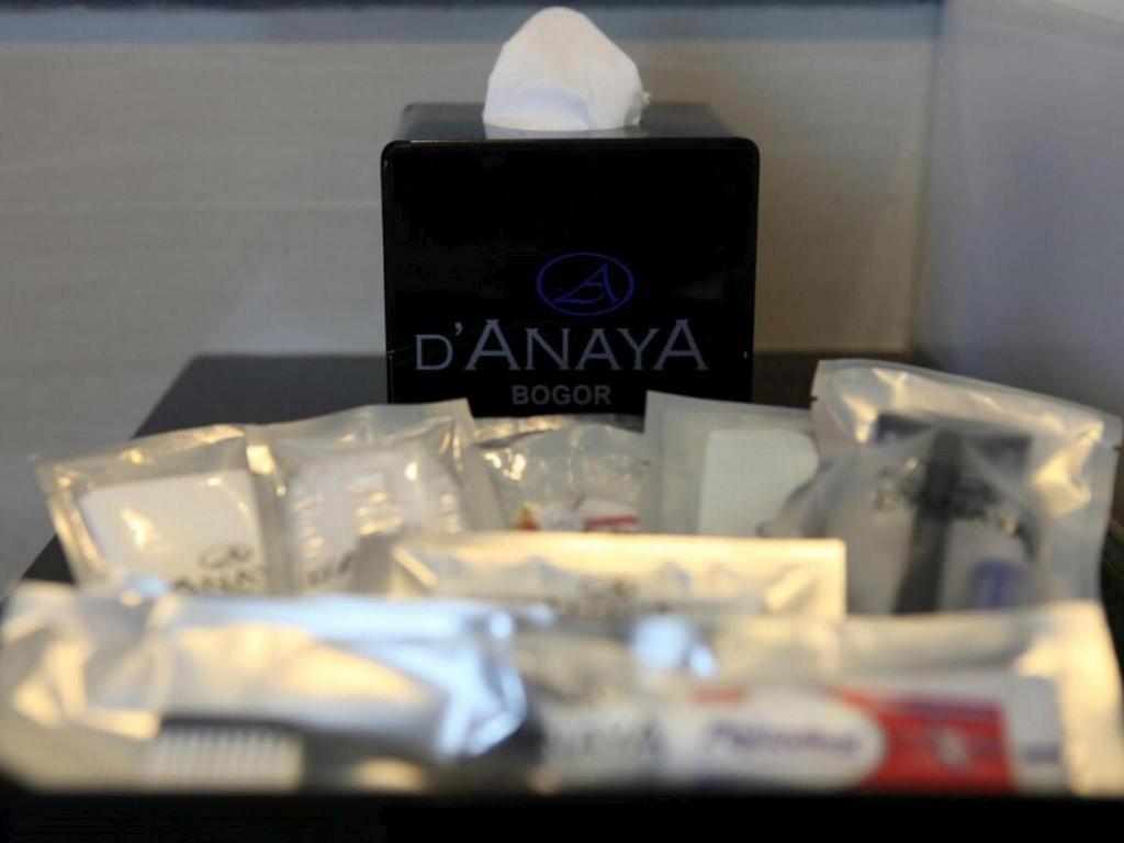 D'Anaya Hotel Богор Екстериор снимка