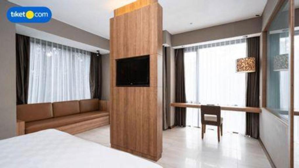 D'Anaya Hotel Богор Екстериор снимка